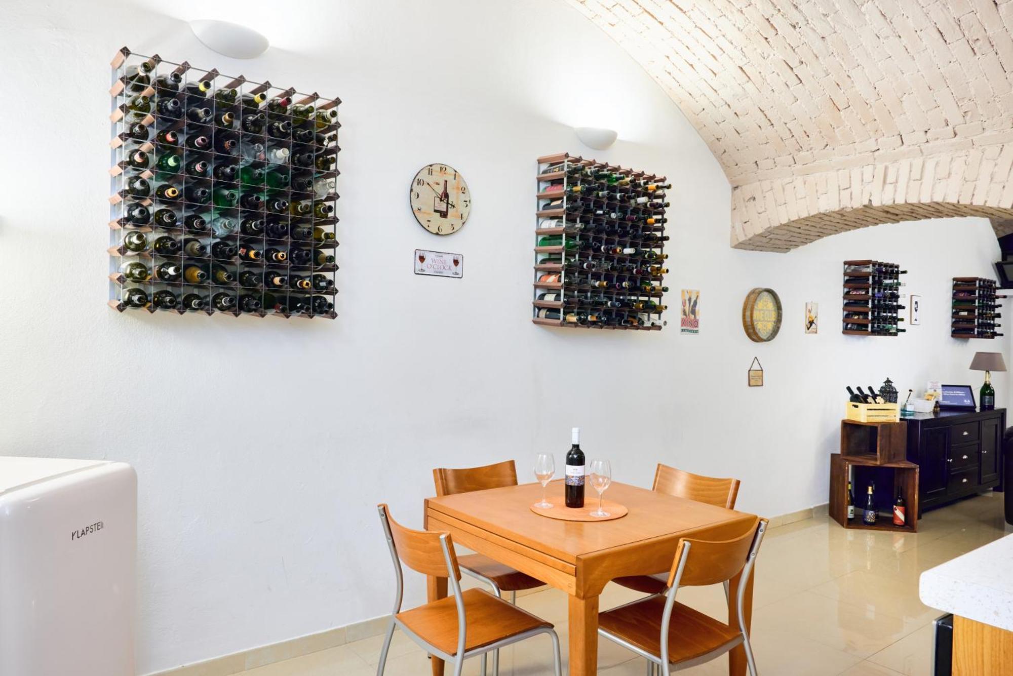 La Cantinetta Di Milano - The Wine Cave In Milan, Huge 110Sqm Apartment Next To Central Station Bagian luar foto