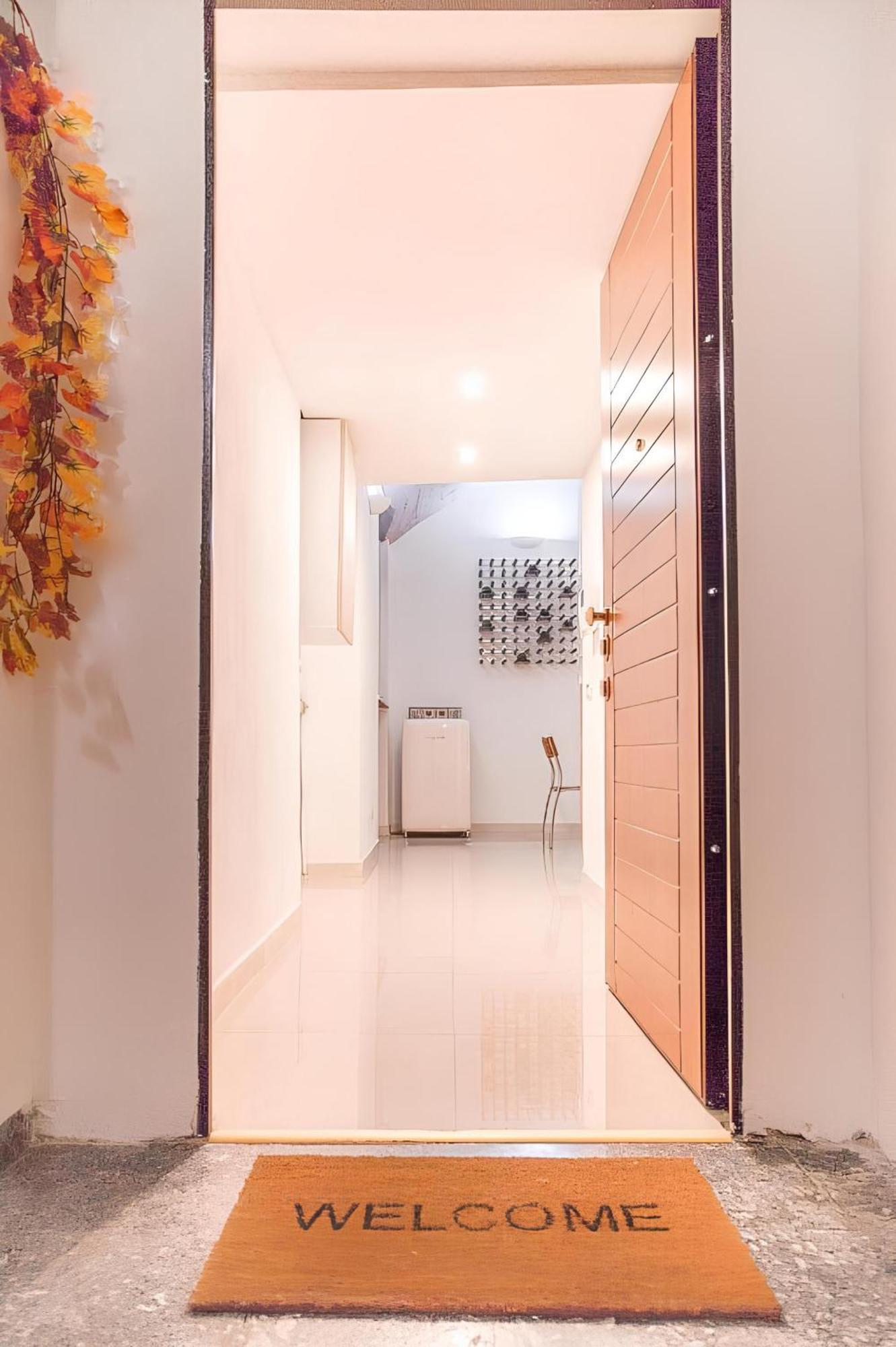La Cantinetta Di Milano - The Wine Cave In Milan, Huge 110Sqm Apartment Next To Central Station Bagian luar foto